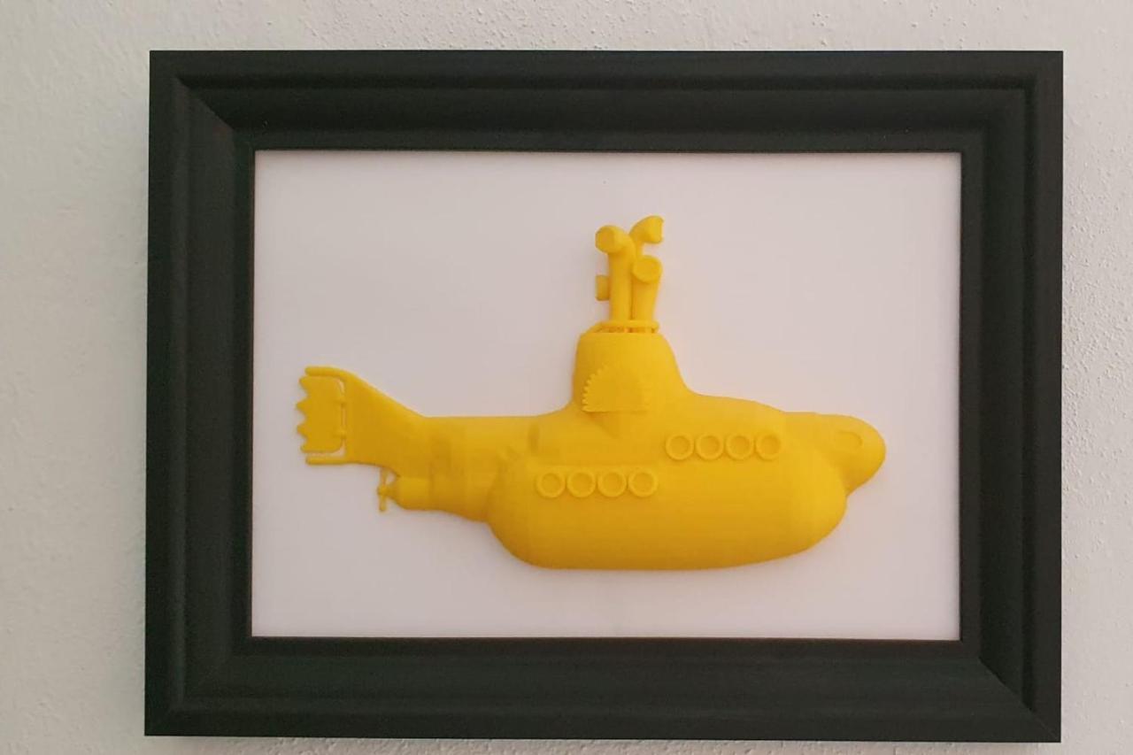Lovelystay - Yellow Submarine House Lagos Exterior foto