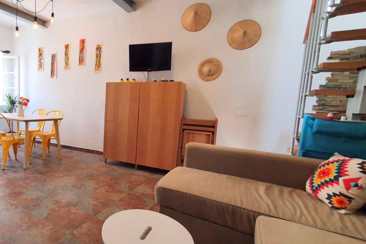 Lovelystay - Yellow Submarine House Lagos Exterior foto